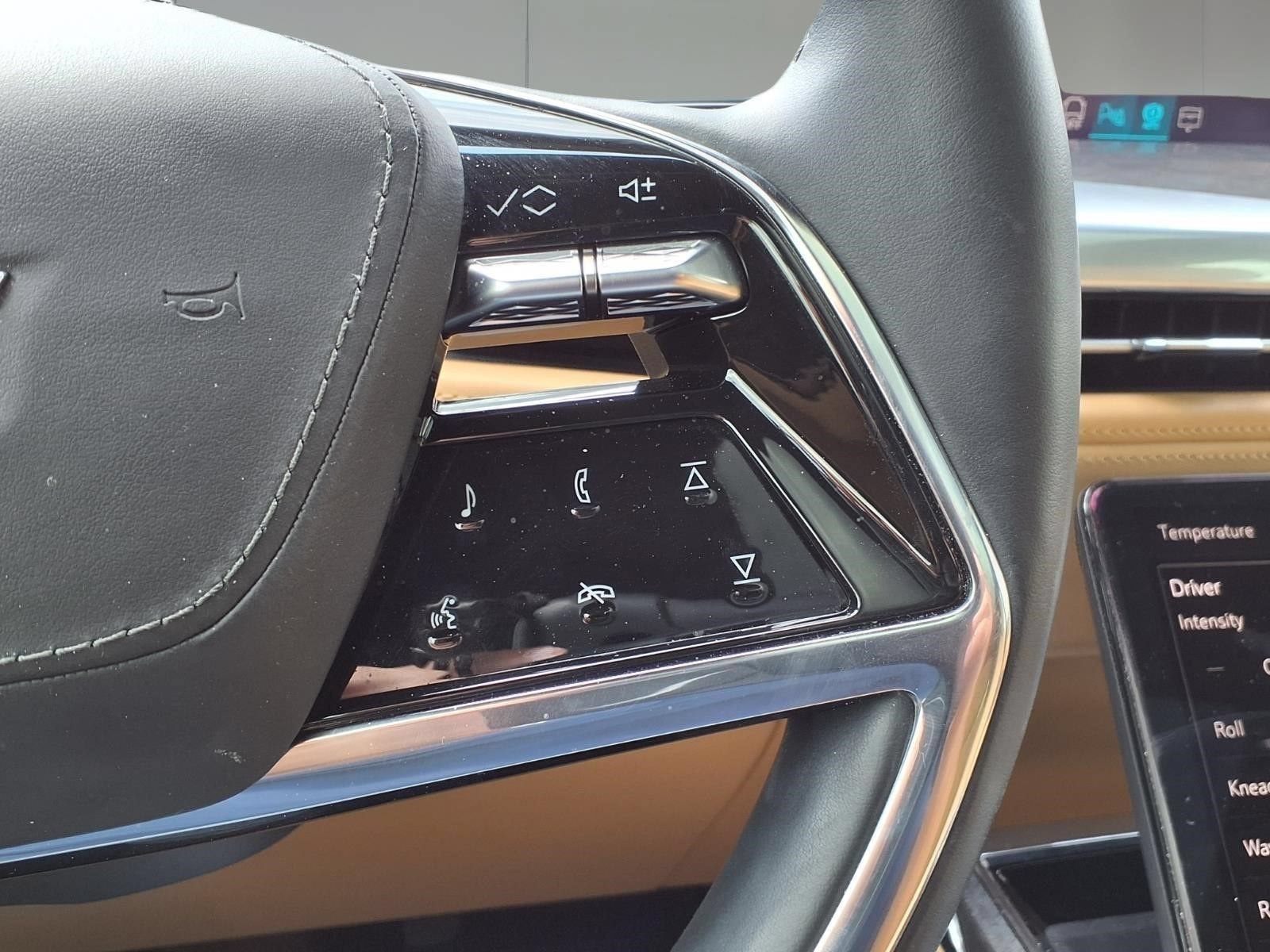 2026 Cadillac ESCALADE IQ Premium Luxury