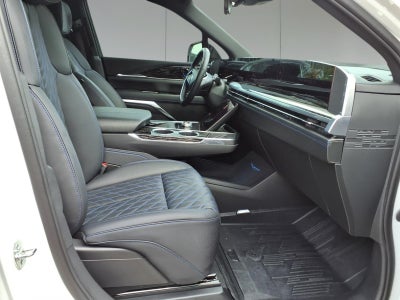 2025 Cadillac ESCALADE IQ Sport 1