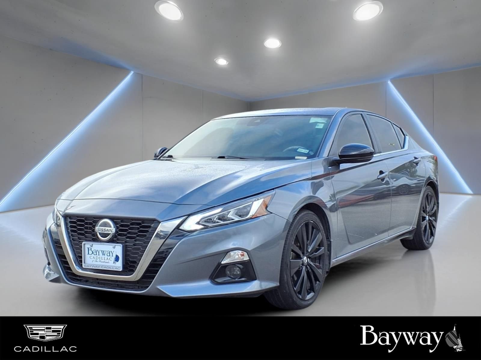 2022 Nissan Altima SR