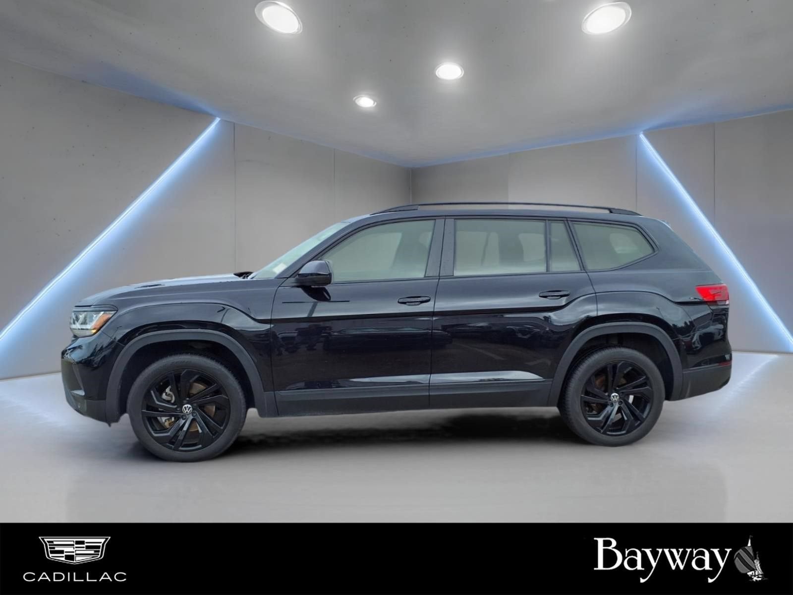 2022 Volkswagen Atlas 2.0T SE w/Technology