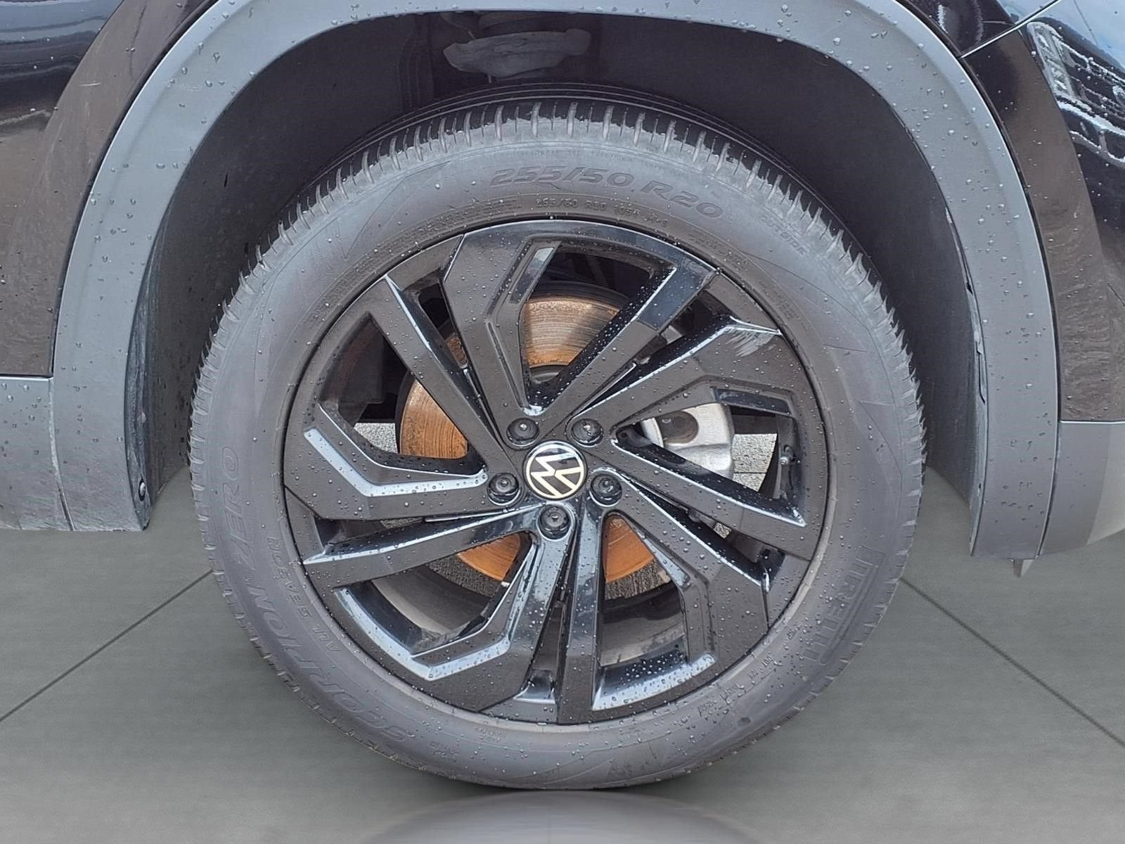 2022 Volkswagen Atlas 2.0T SE w/Technology