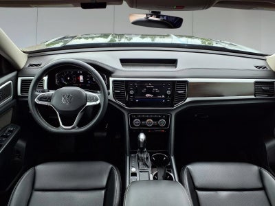 2022 Volkswagen Atlas 2.0T SE w/Technology
