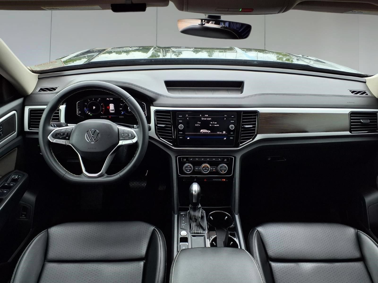 2022 Volkswagen Atlas 2.0T SE w/Technology