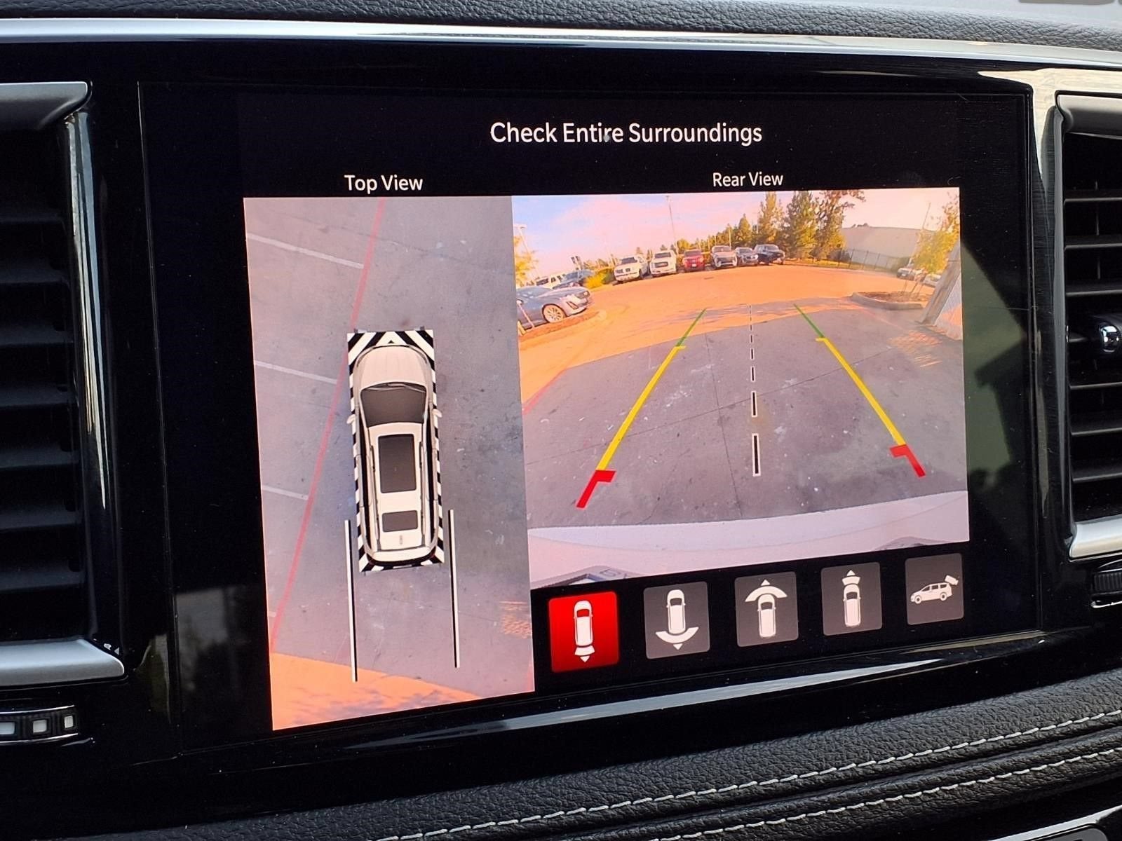 2024 Chrysler Pacifica Hybrid S Appearance Pkg