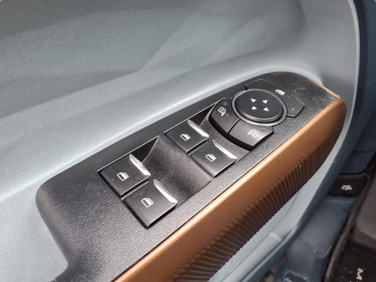 2022 Ford Maverick XL