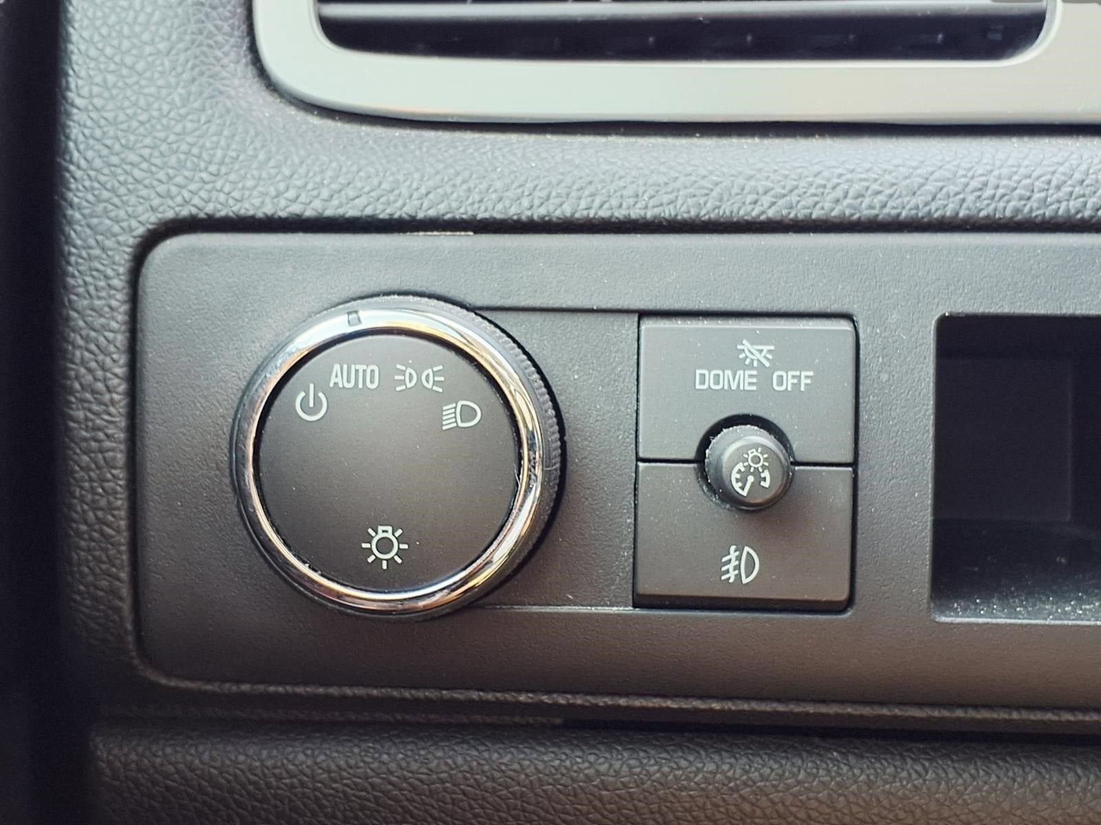 2013 Chevrolet Avalanche LT