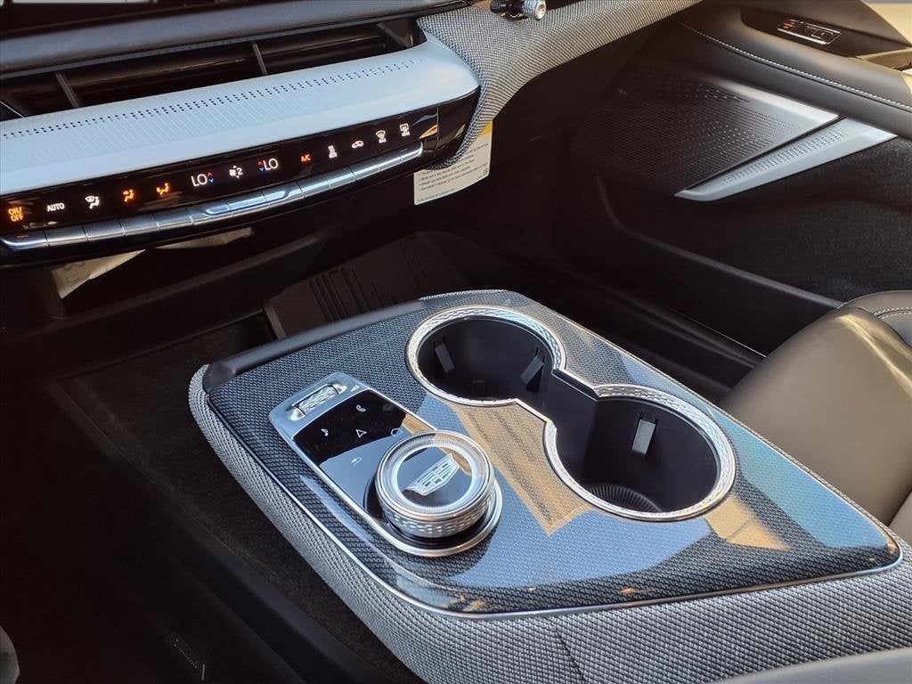 2026 Cadillac OPTIQ Luxury