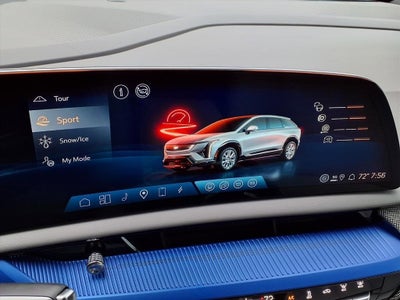 2026 Cadillac OPTIQ Luxury