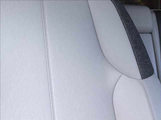 2026 Cadillac OPTIQ Luxury - Photo 21