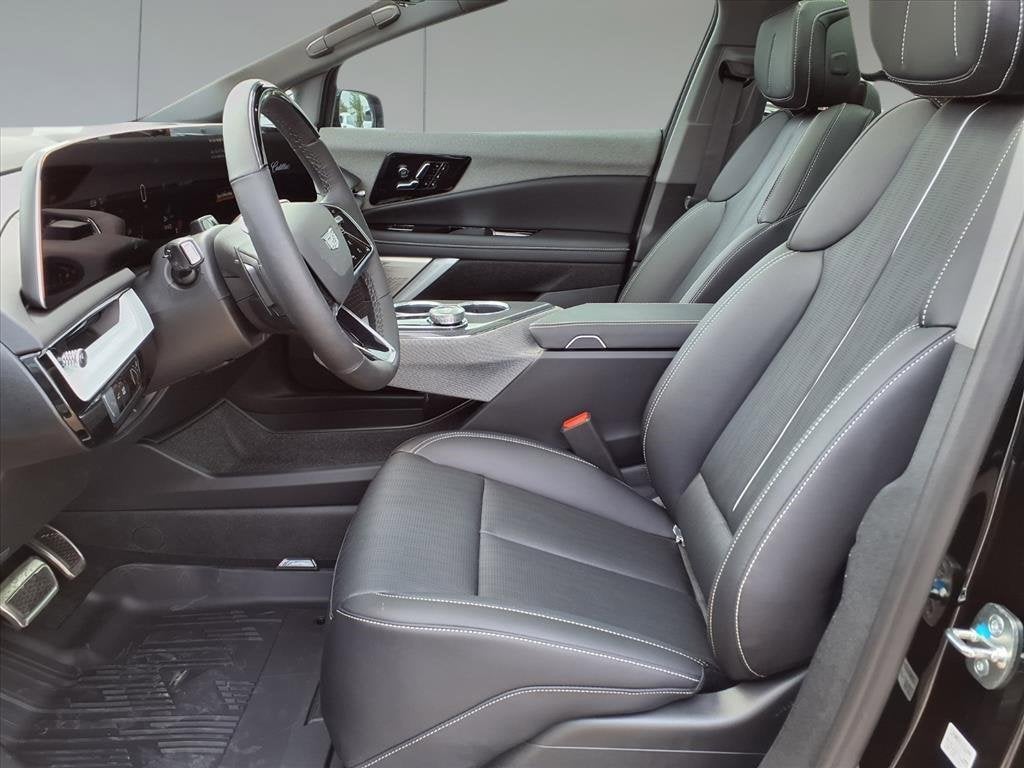 2026 Cadillac OPTIQ Premium Luxury