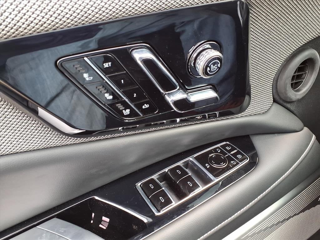 2026 Cadillac OPTIQ Premium Luxury