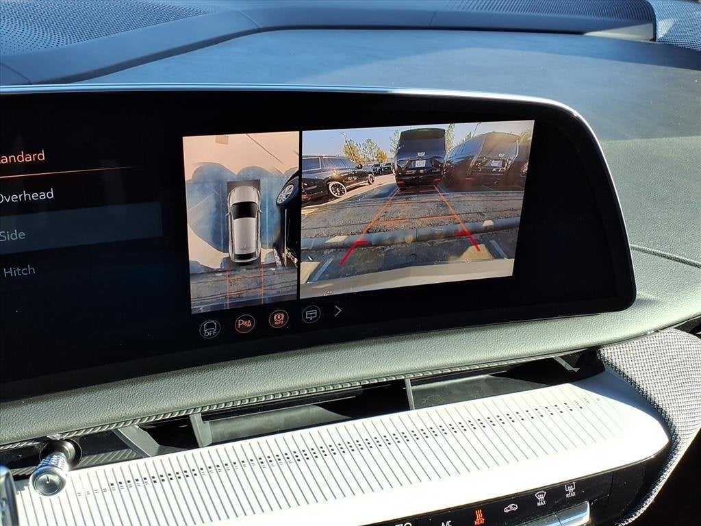 2026 Cadillac OPTIQ Premium Luxury