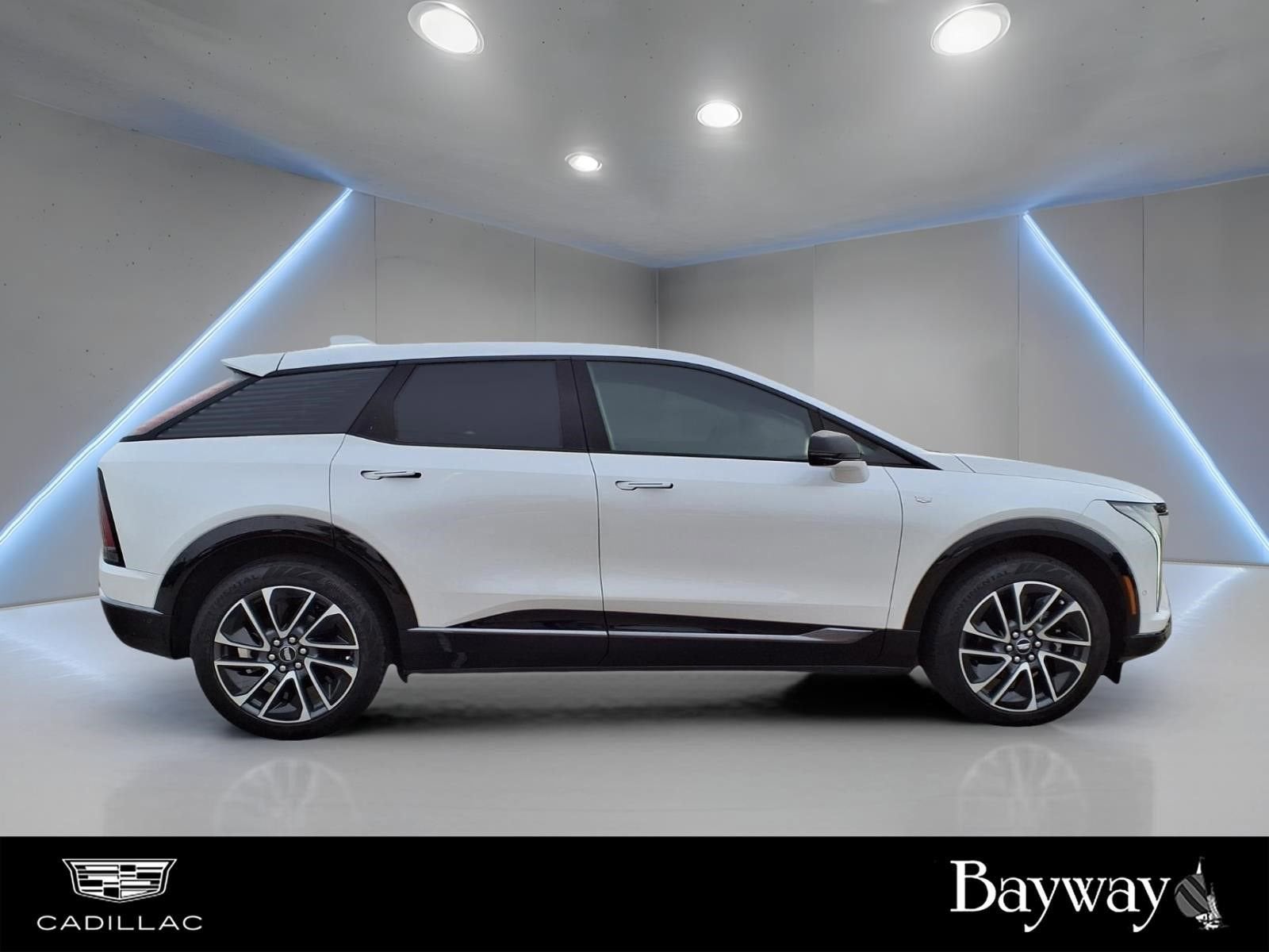 2025 Cadillac OPTIQ Sport 2