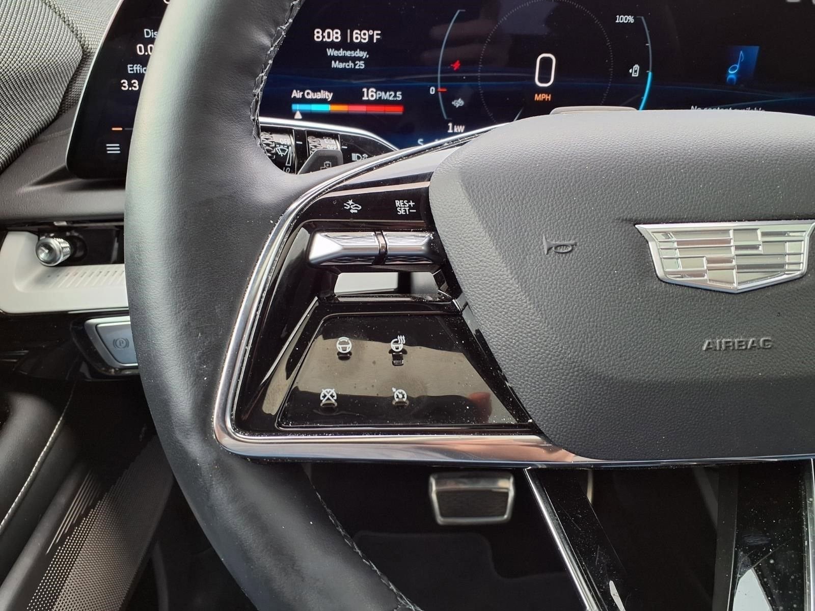 2025 Cadillac OPTIQ Sport 2