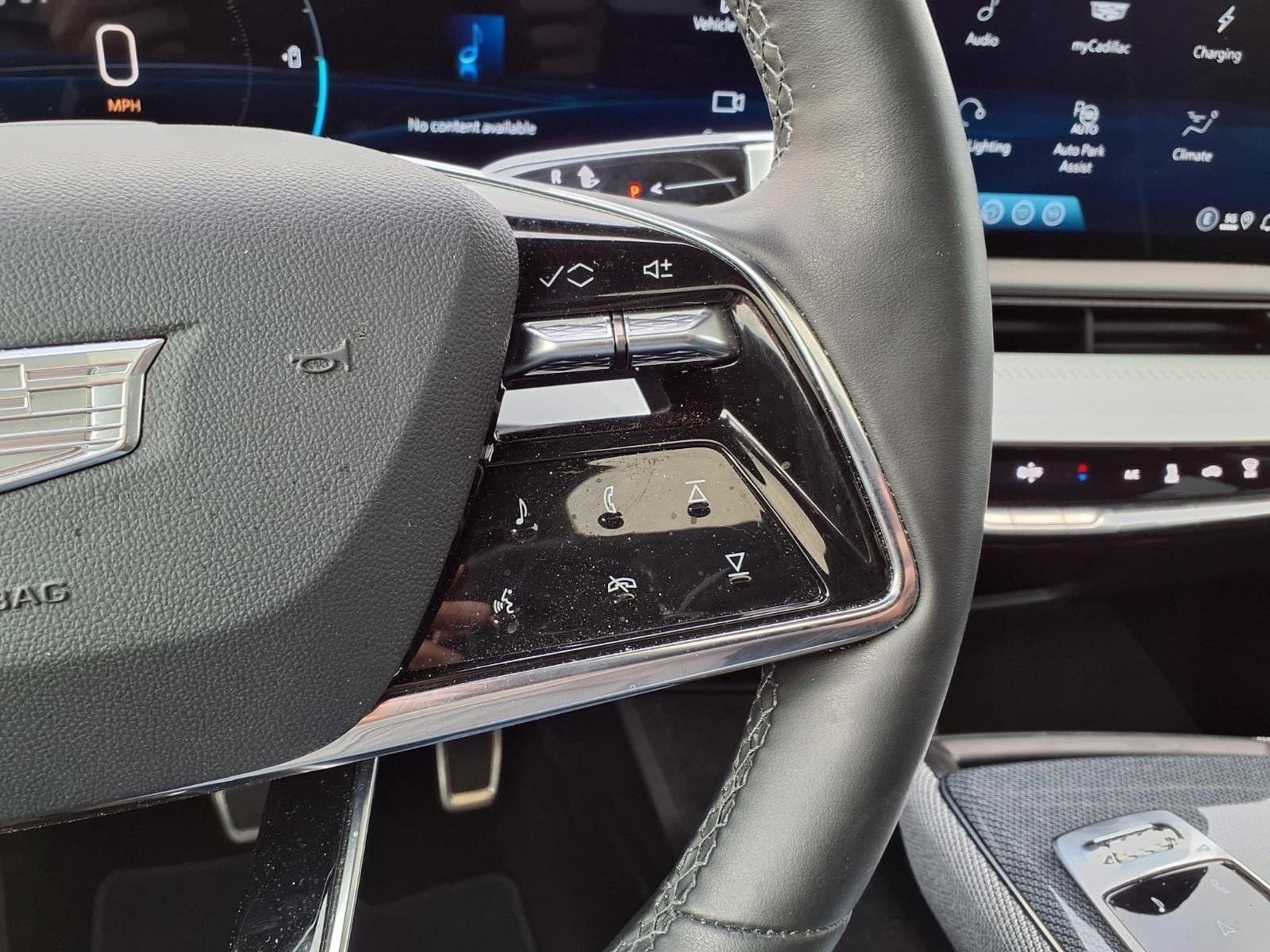 2025 Cadillac OPTIQ Sport 2