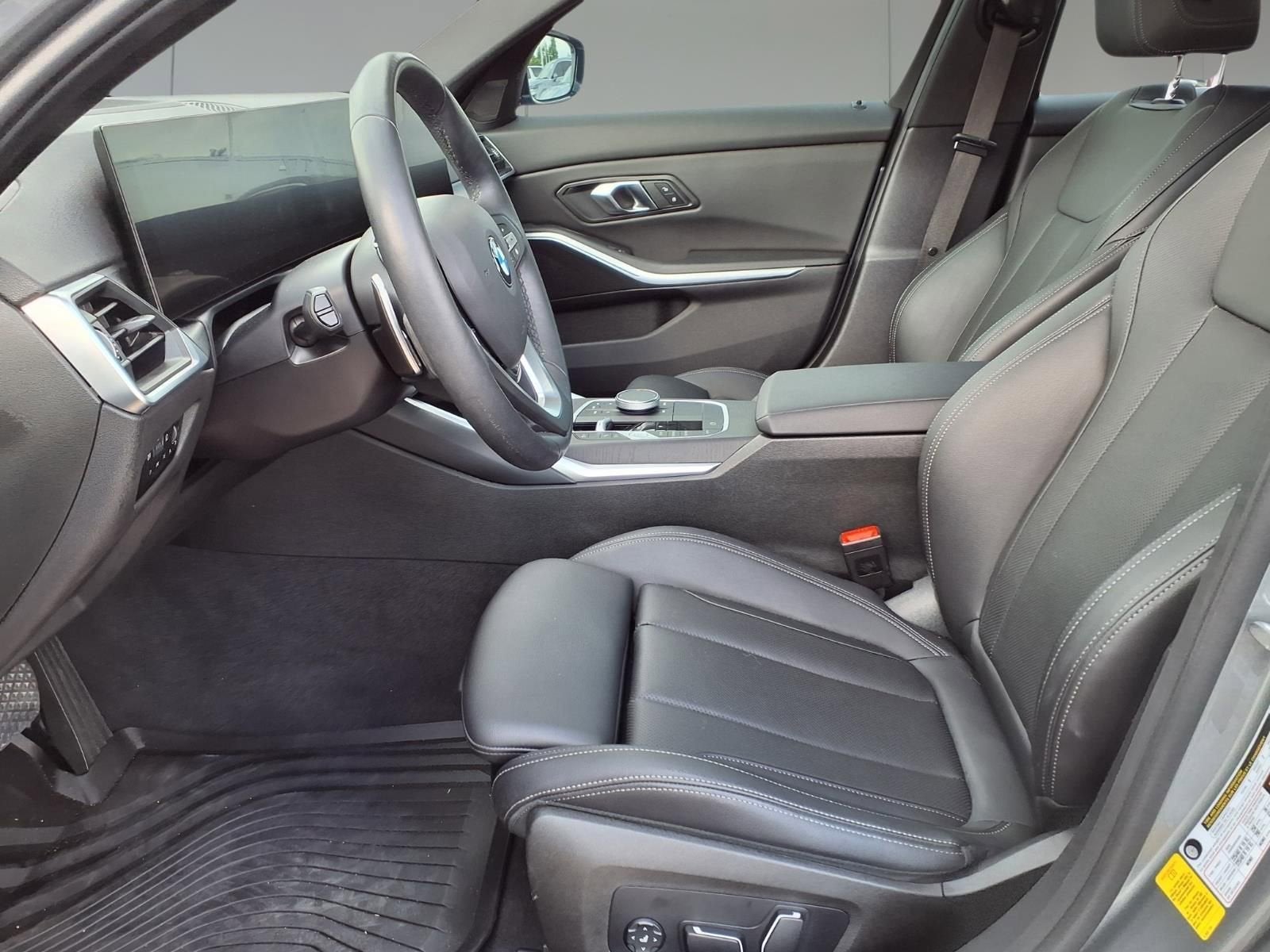 2024 BMW 3 Series 330i