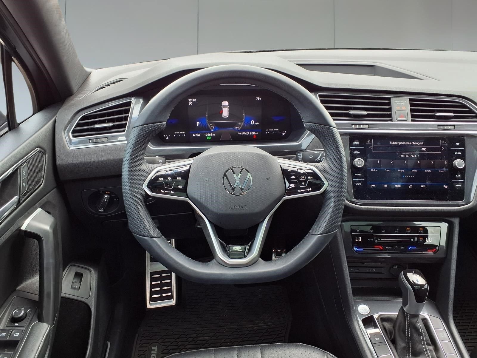 2024 Volkswagen Tiguan SE R-Line Black