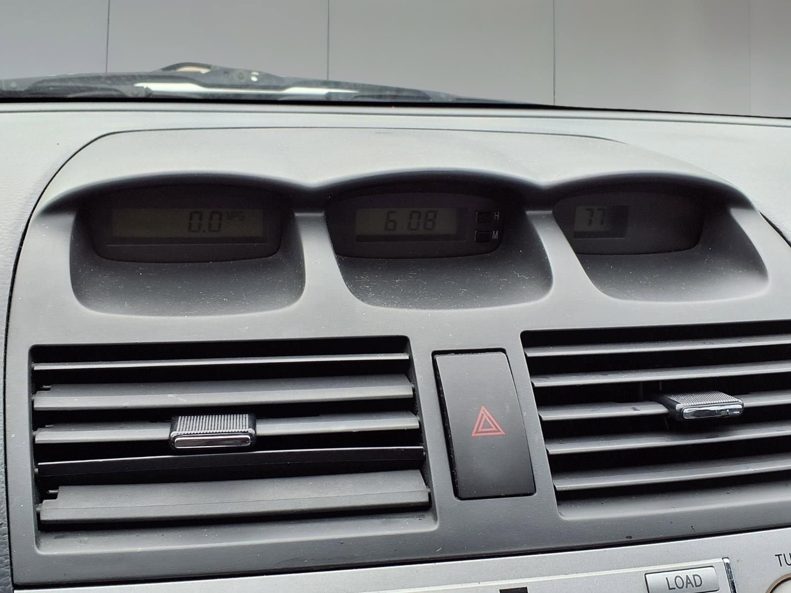 2005 Toyota Camry Solara SE