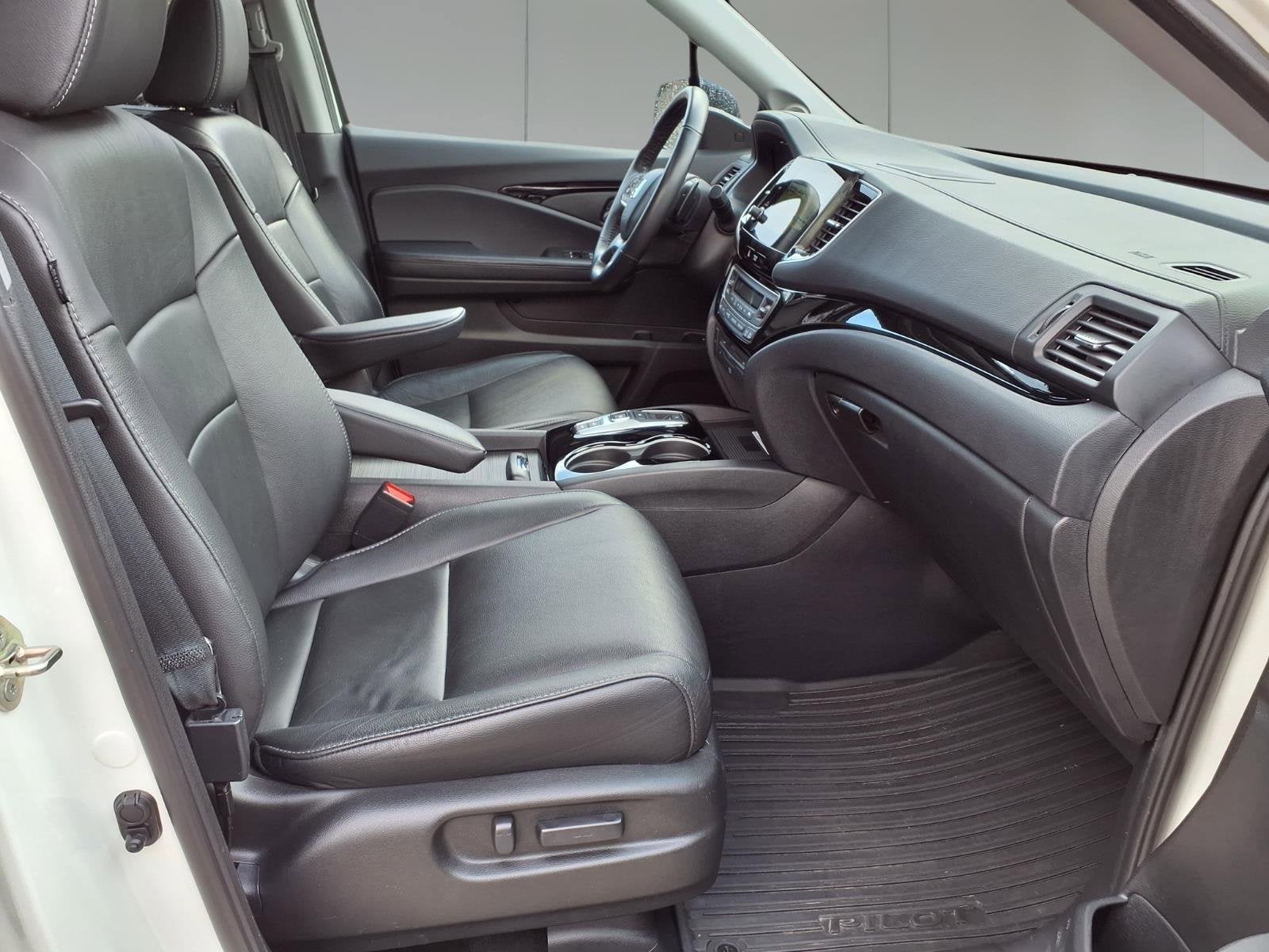 2019 Honda Pilot Touring 8-Passenger