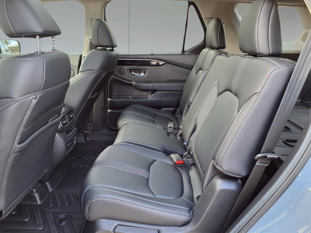 2025 Honda Pilot Touring