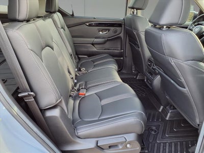 2025 Honda Pilot Touring