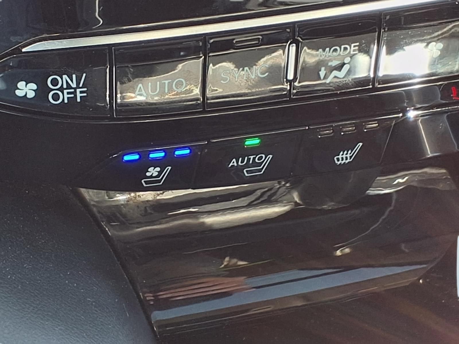 2022 Acura MDX w/Advance Package