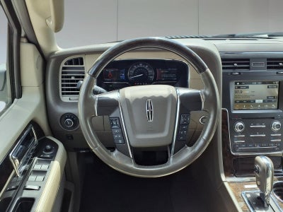 2017 Lincoln Navigator Select