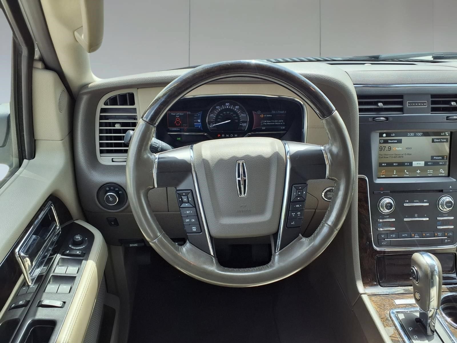 2017 Lincoln Navigator Select