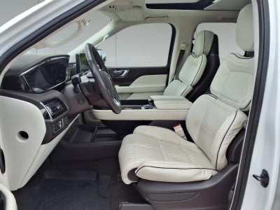 2023 Lincoln Navigator Black Label