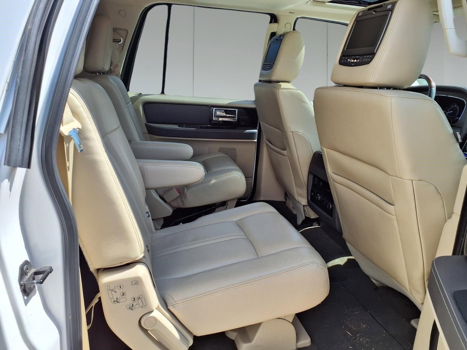 2017 Lincoln Navigator L Reserve