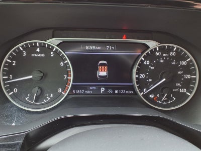 2022 Nissan Pathfinder SV