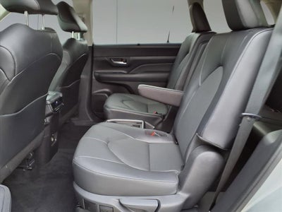 2025 Toyota Grand Highlander XLE