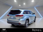 2017 Toyota Highlander LE
