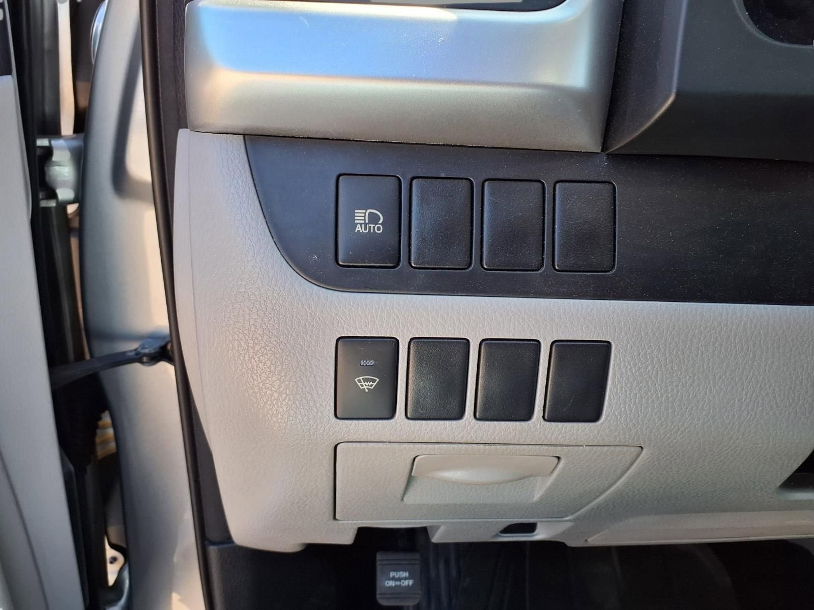 2017 Toyota Highlander LE