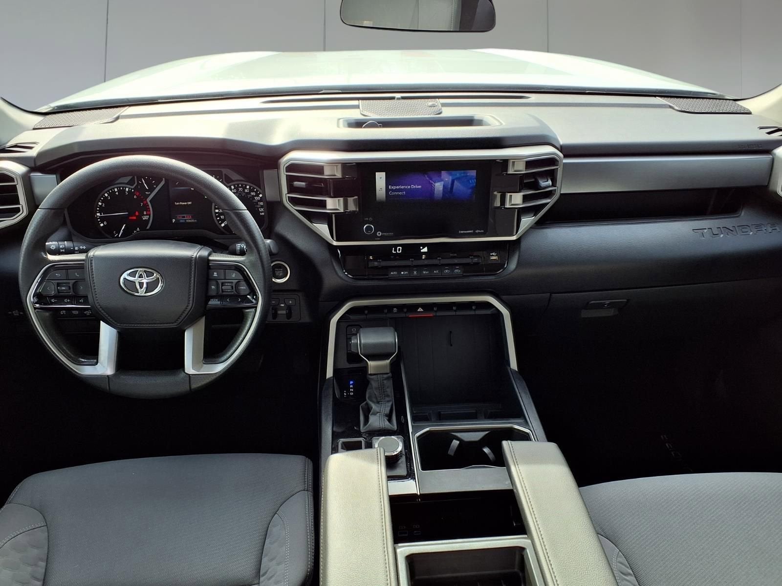 2022 Toyota Tundra 4WD SR5