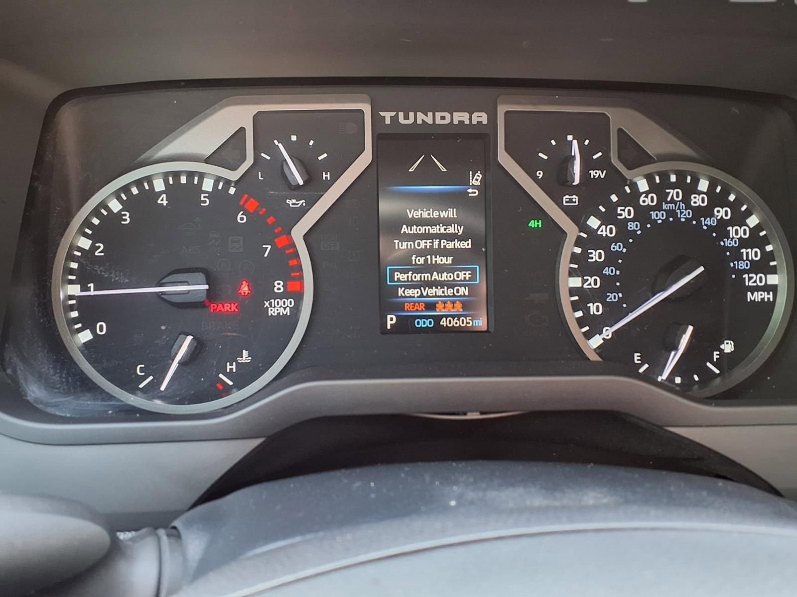 2022 Toyota Tundra 4WD SR5