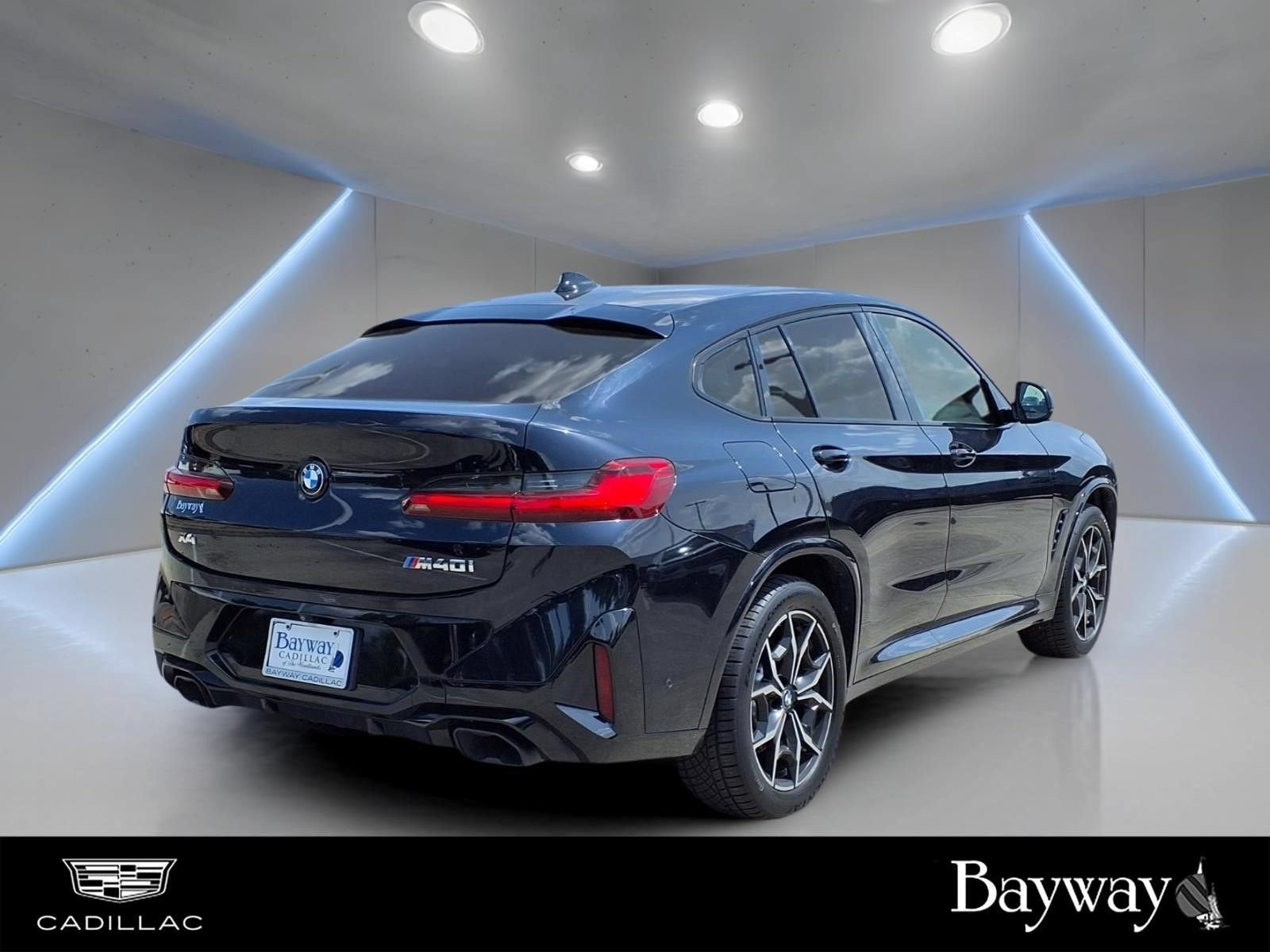 2022 BMW X4 M40i