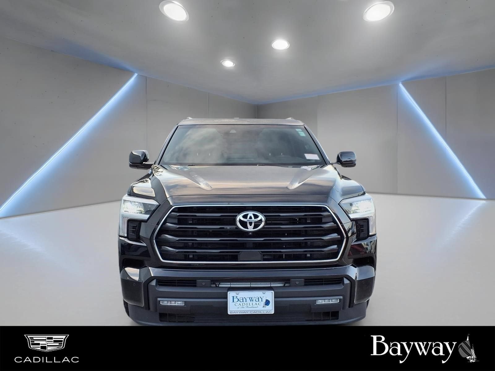 2025 Toyota Sequoia SR5