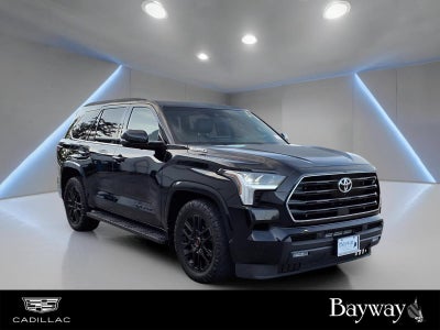 2025 Toyota Sequoia SR5