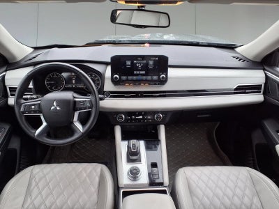 2022 Mitsubishi Outlander SEL