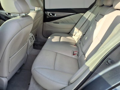 2015 INFINITI Q50 Premium