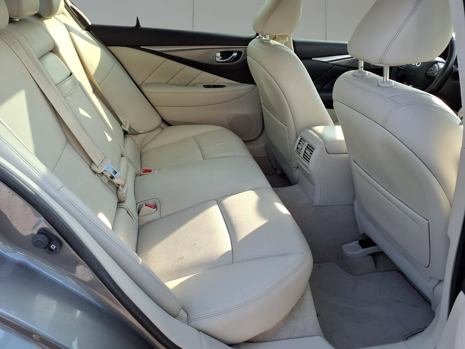 2015 INFINITI Q50 Premium