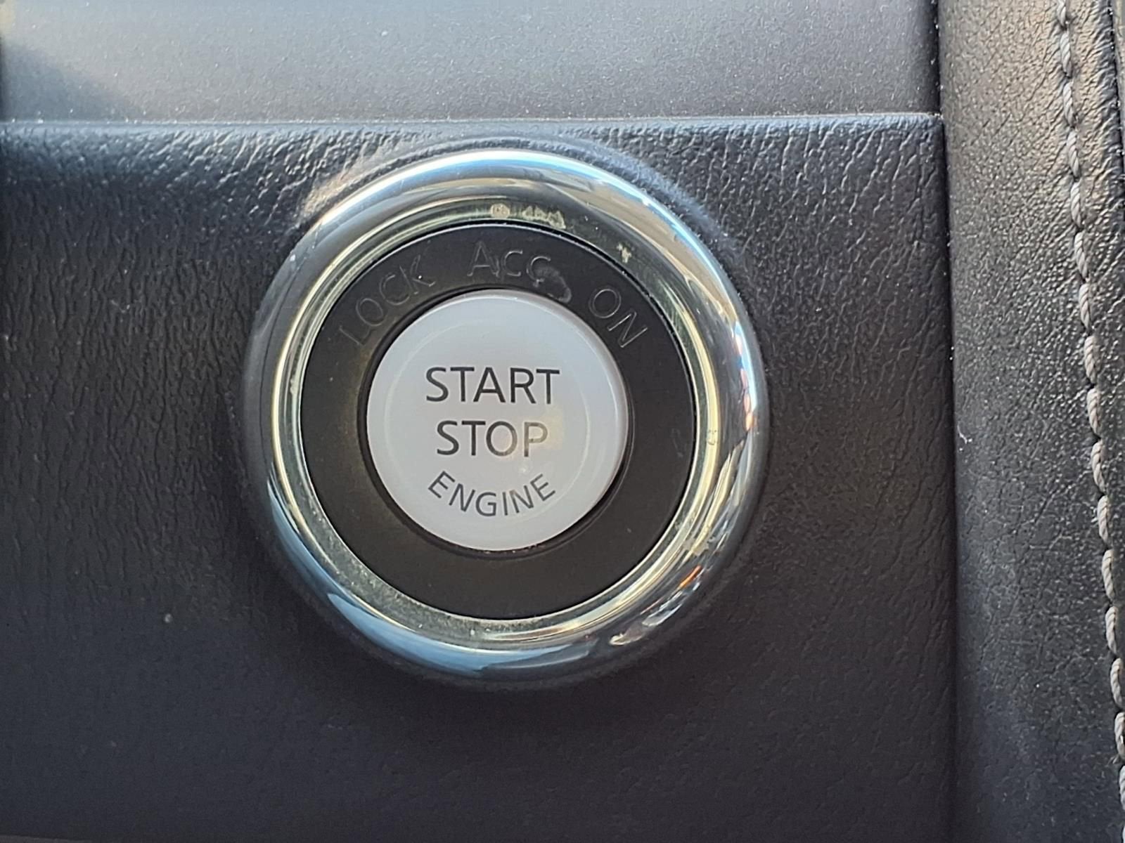 2017 INFINITI QX80 NA