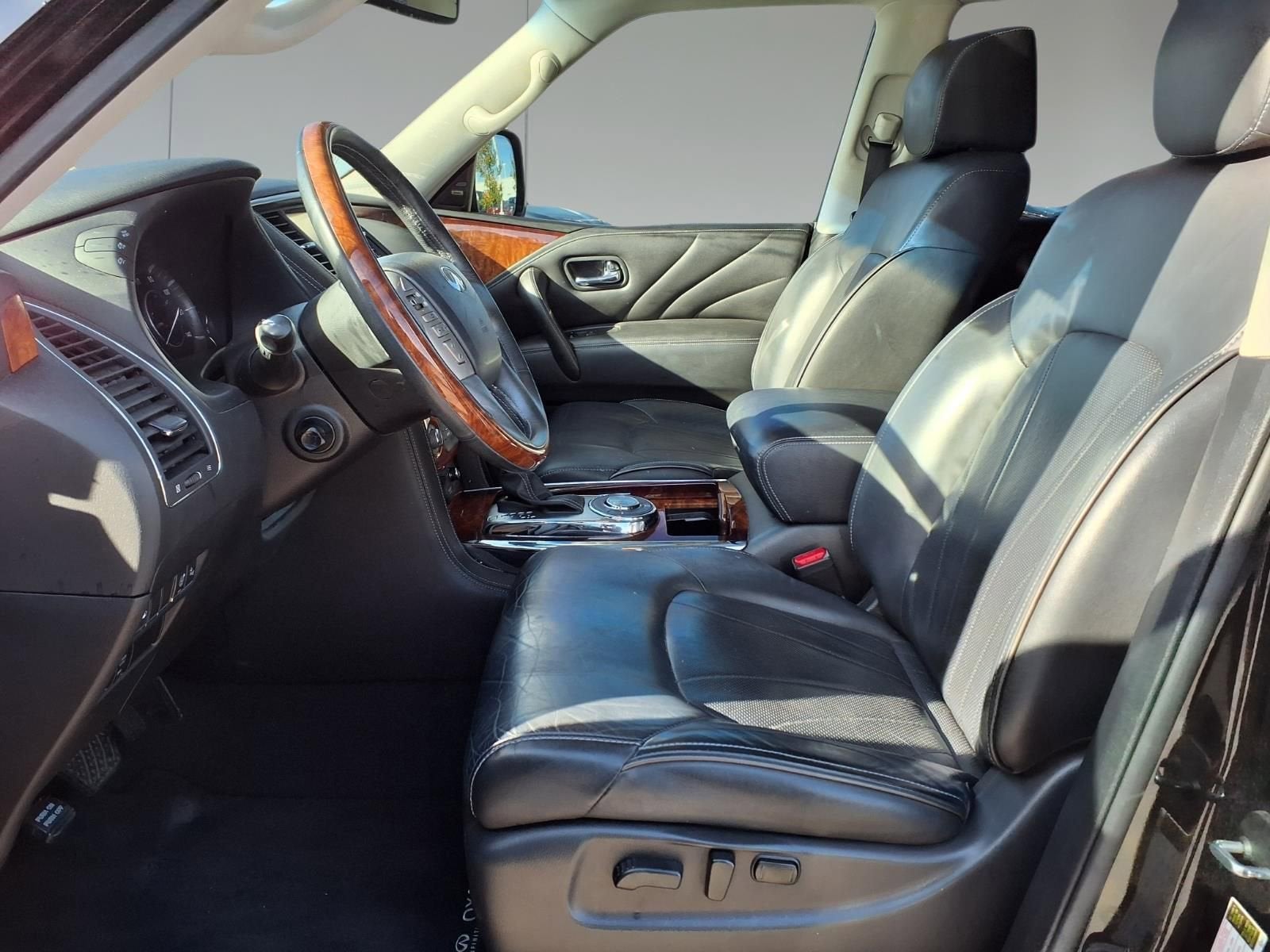 2017 INFINITI QX80 NA