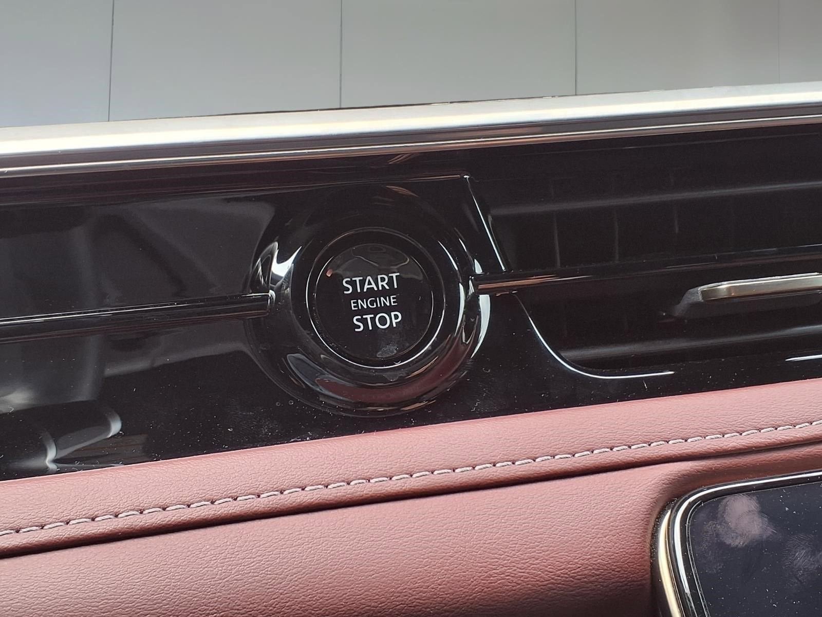 2025 INFINITI QX80 AUTOGRAPH