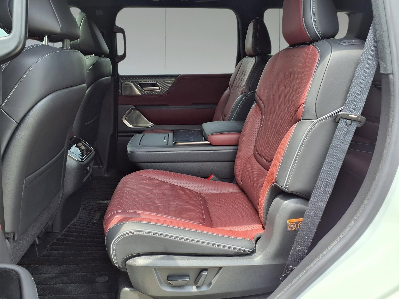 2025 INFINITI QX80 AUTOGRAPH