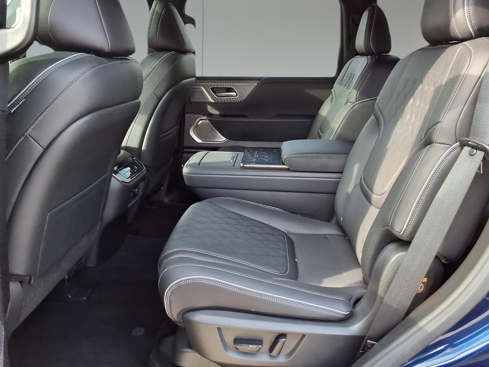 2025 INFINITI QX80 AUTOGRAPH