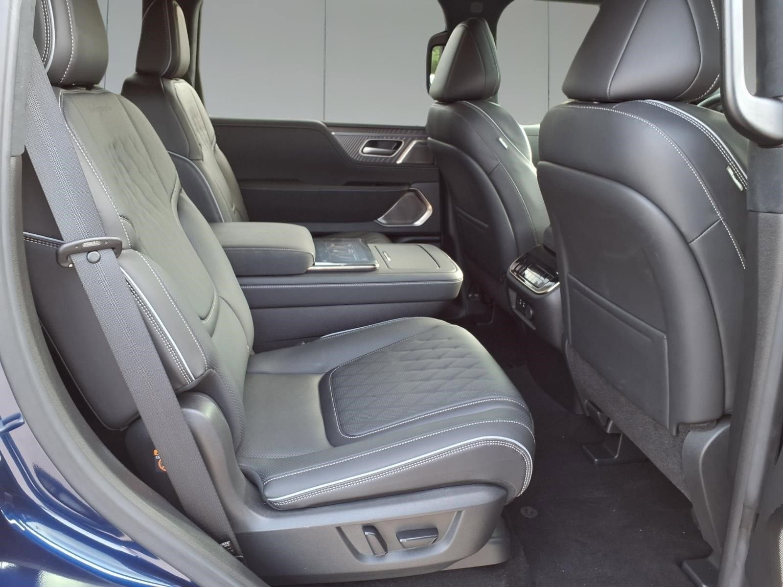 2025 INFINITI QX80 AUTOGRAPH