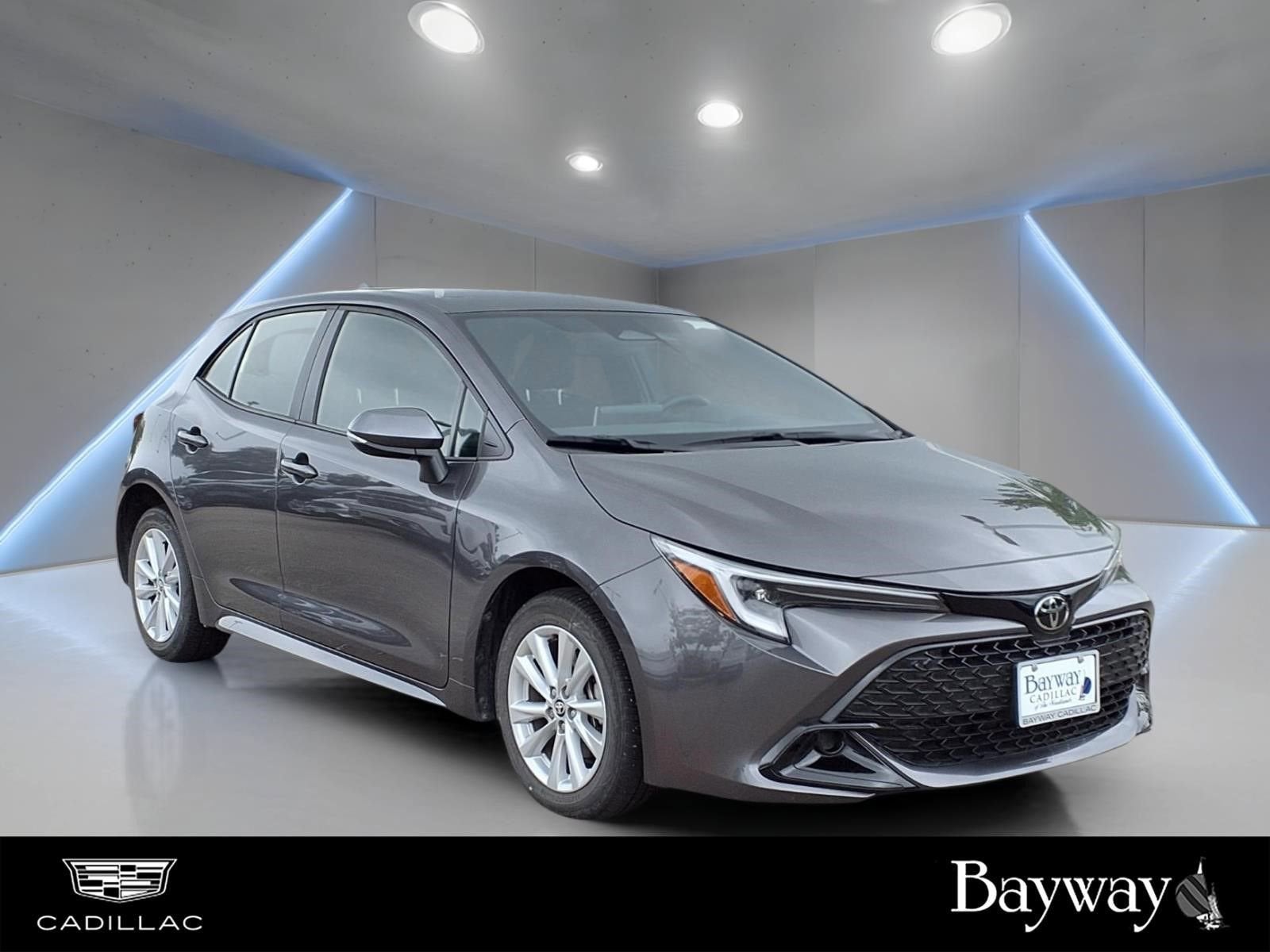 2025 Toyota Corolla Hatchback SE