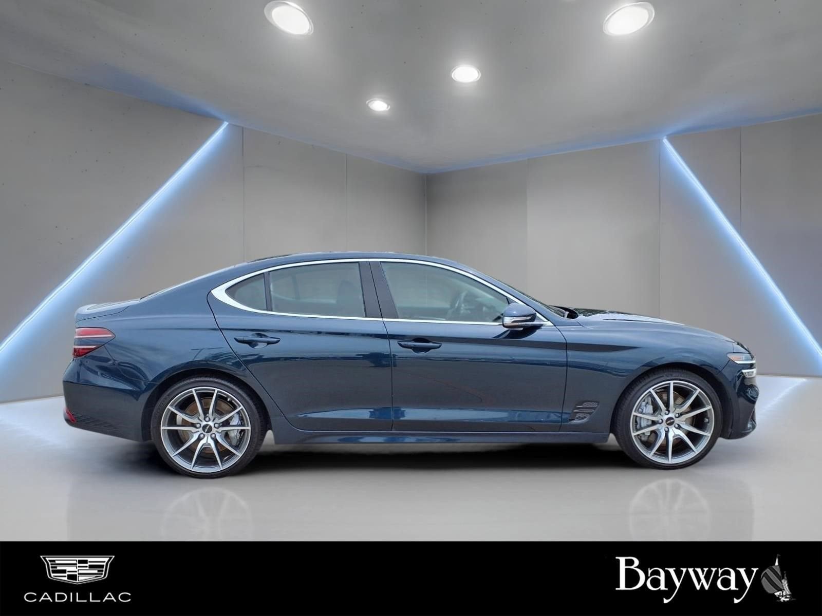 2025 Genesis G70 2.5T